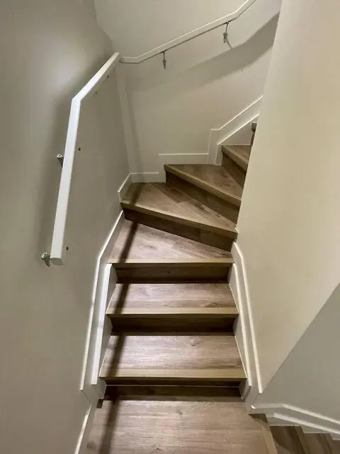 Bedroom In Southwest C Edmonton Canada